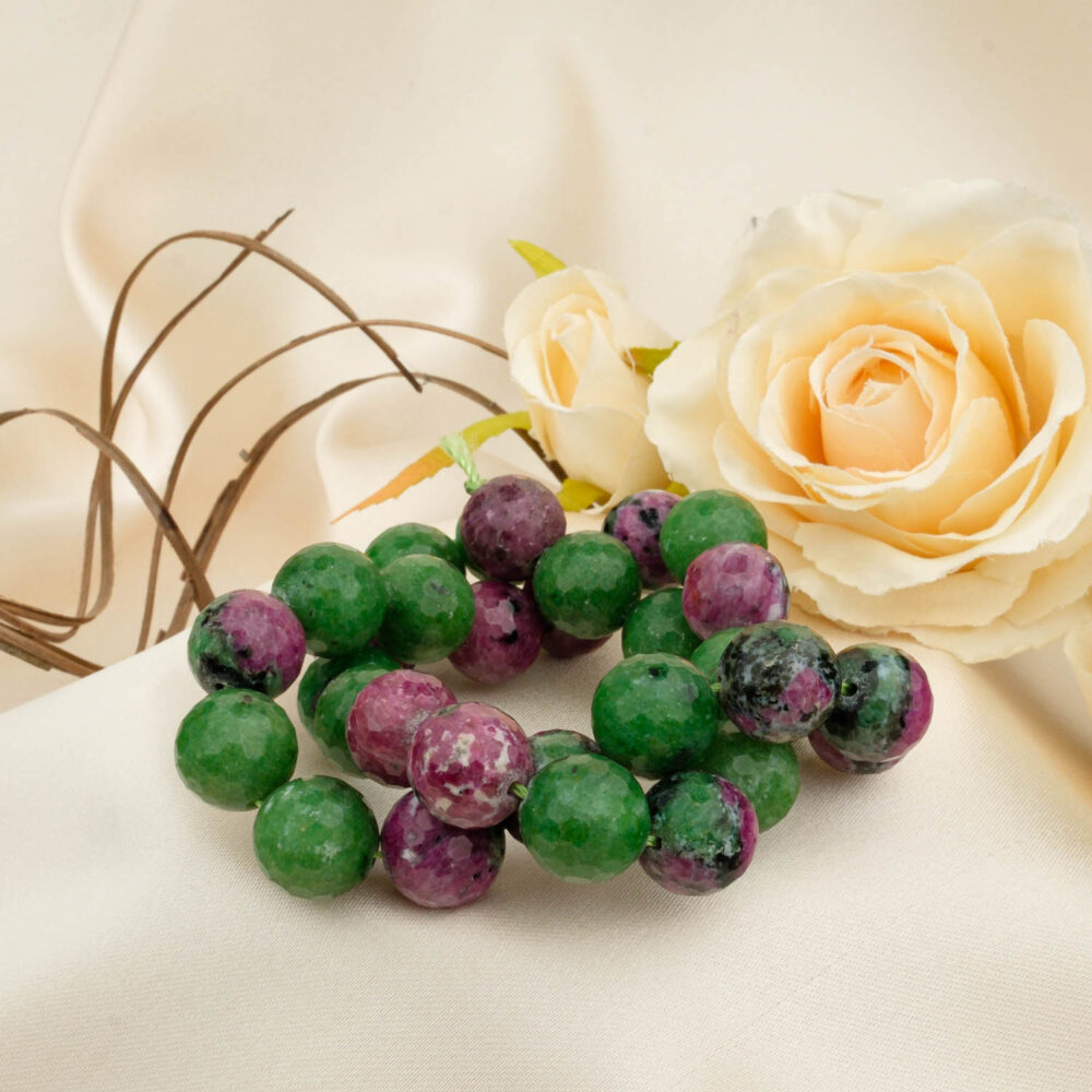 Yakutlu Anyolit (Ruby Zoisit) Faset Kesim Doğal Taş Dizi (12-13mm)