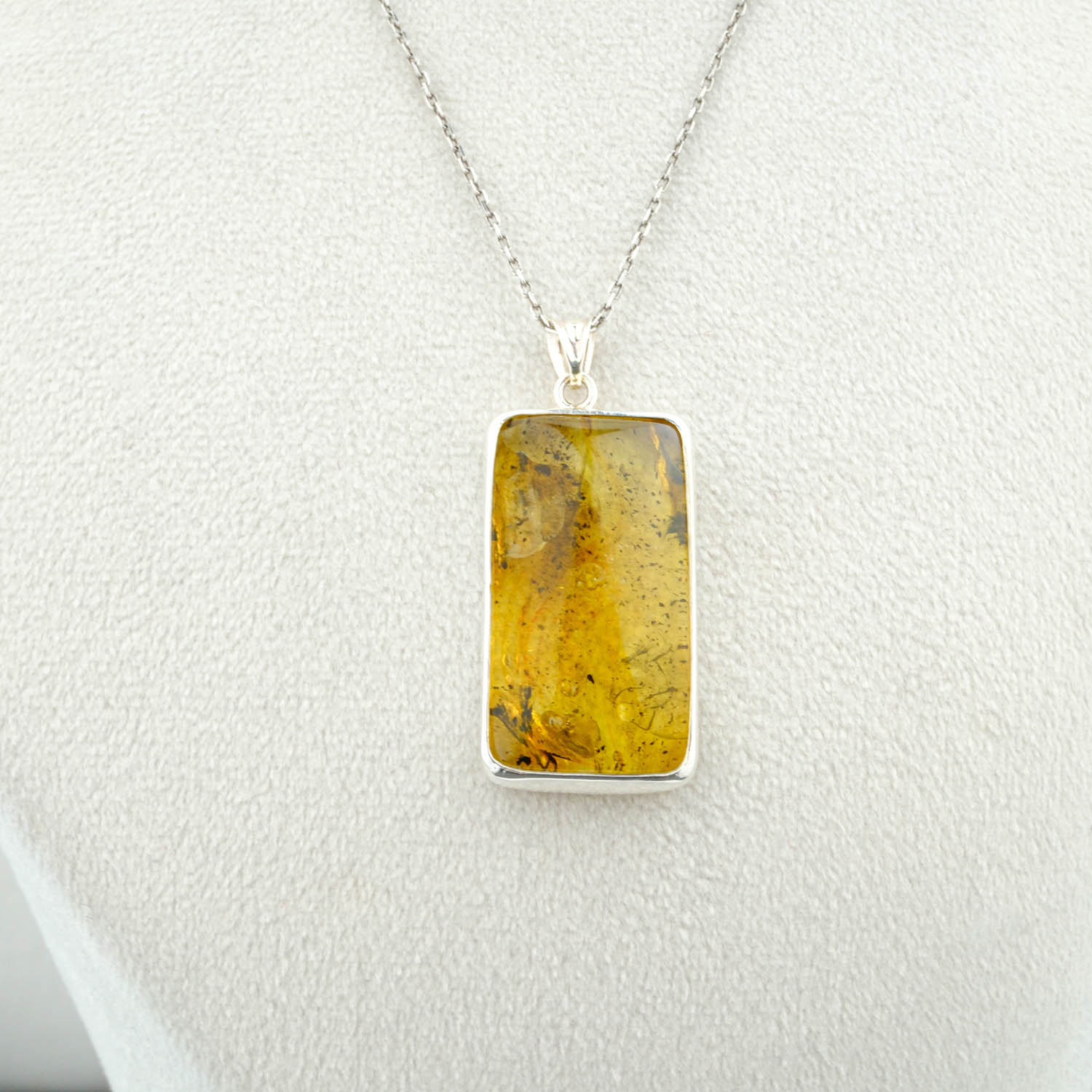 konya-doğal-taş-evi-kehribar-kolye-3-1