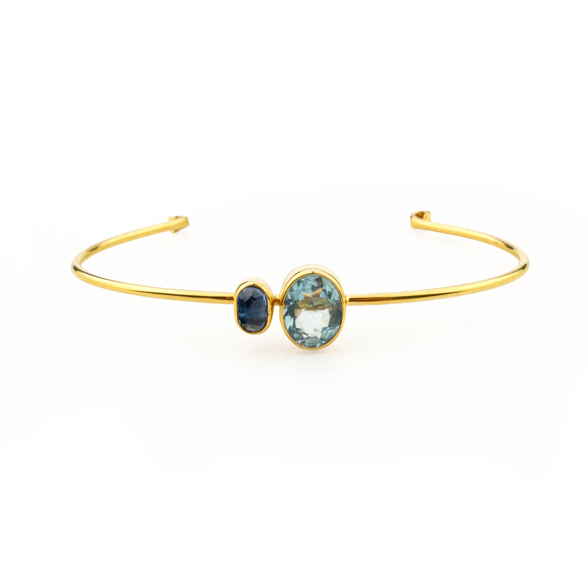 konya-dogal-tas-evi-kyanit-blue-topaz-gumus-bileklik
