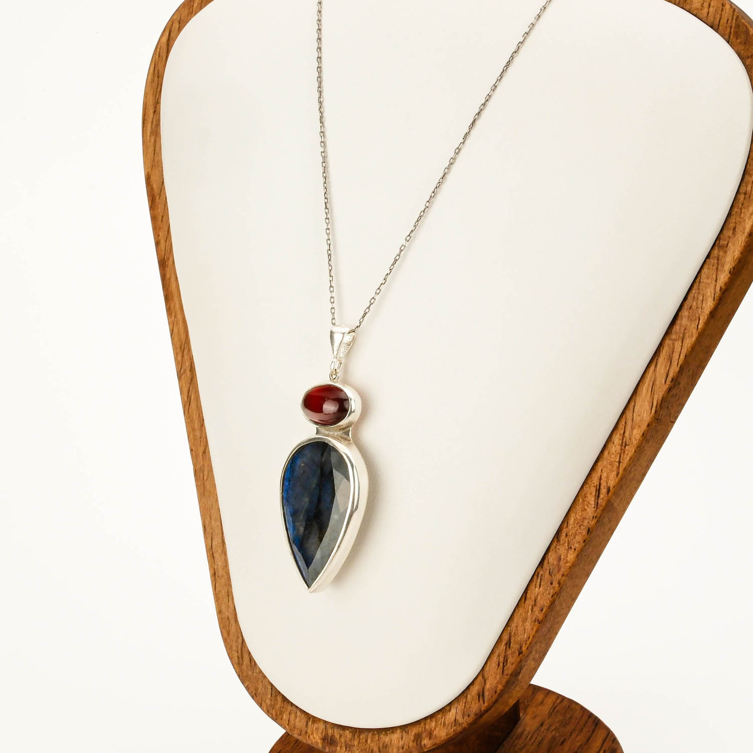 konya-dogaltas-evi-ozel-tasarim-labradorit-garnet-gumus-kolye
