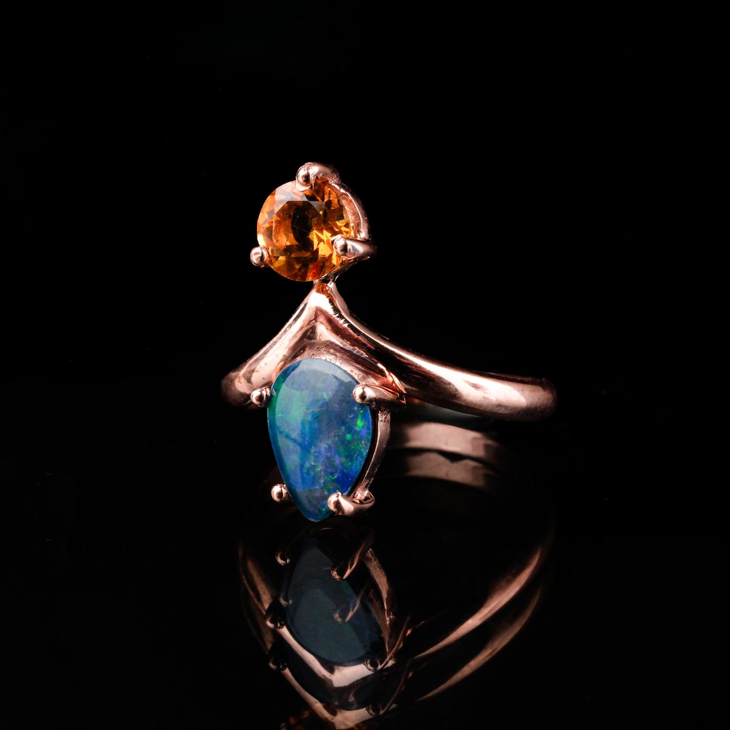 konya-dogaltas-evi-sik-bodrial-opal-ve-sitrin-tasi-rose-kaplama-925-ayar-gumus-yuzuk