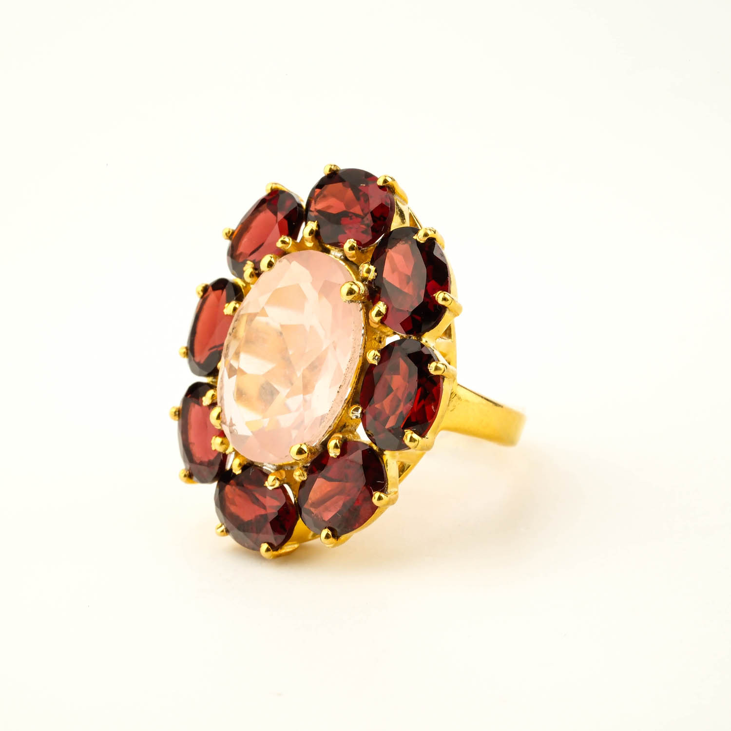 konya-dogaltas-evi-ozel-tasarim-pembe-kuvars-ve-garnet-tasli-925-ayar-gumus-gold-kaplama-sik-bayan-yuzuk