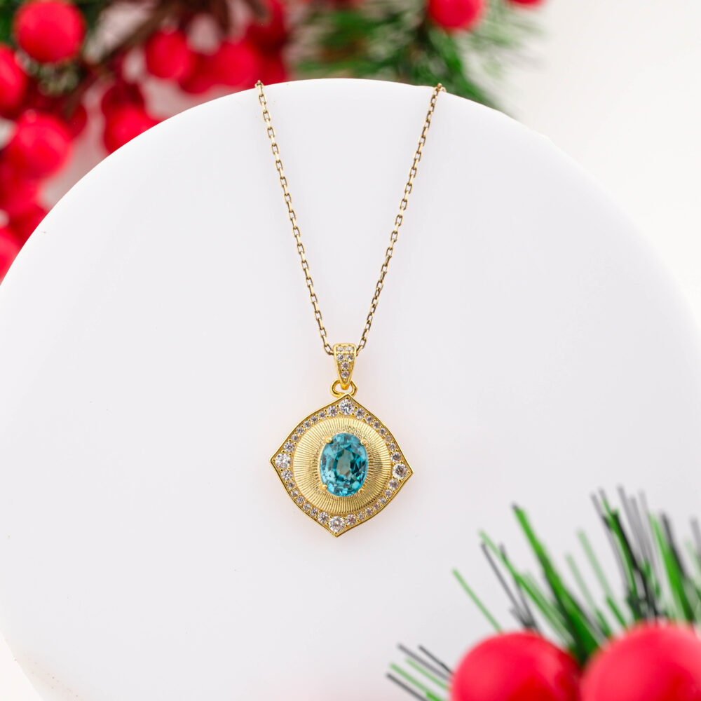 Blue Topaz ve Swarovski Taşı 925 Ayar Gümüş Tasarımlı Bayan Kolye