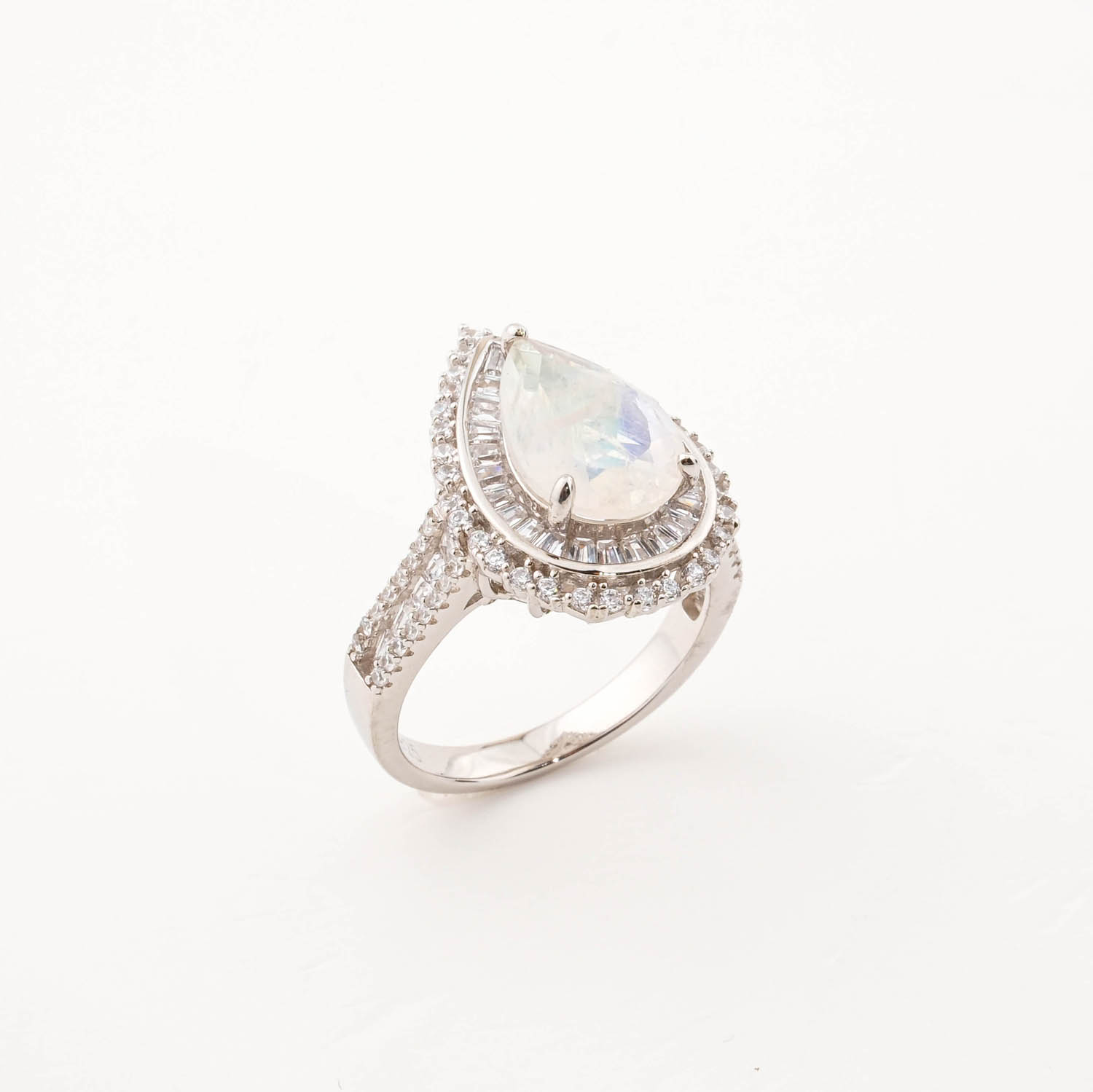 konya-dogaltas-evi-ay-tasi-925-ayar-gumus-tasarim-bayan-yuzuk