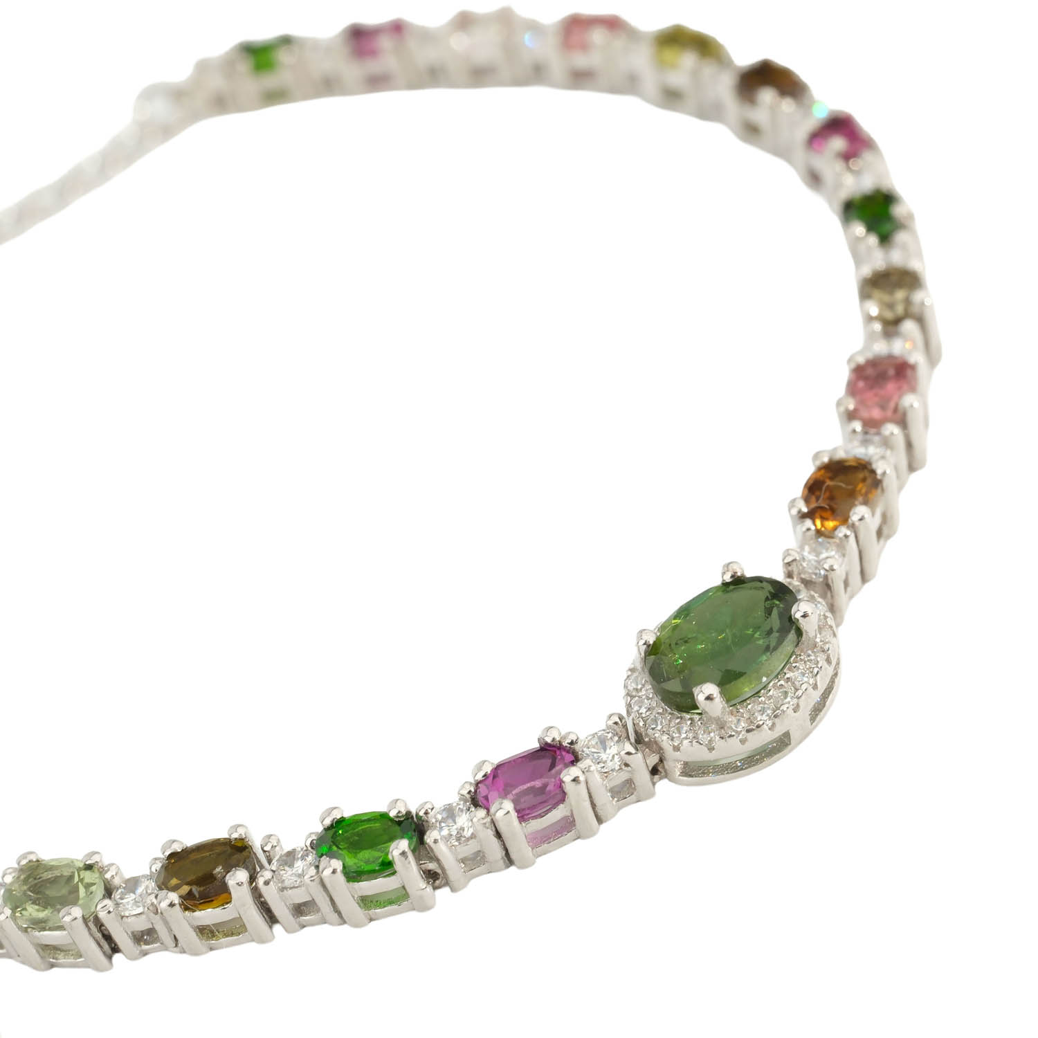 bracciale-tormalina-colorata-argento-925-donna-design-lusso 15,5+3cm boyutlarında uzatma zincirli, faset kesim renkli turmalin taşlı ve zirkon işlemeli 925 ayar gümüş tasarım su yolu bayan bileklik modeli.