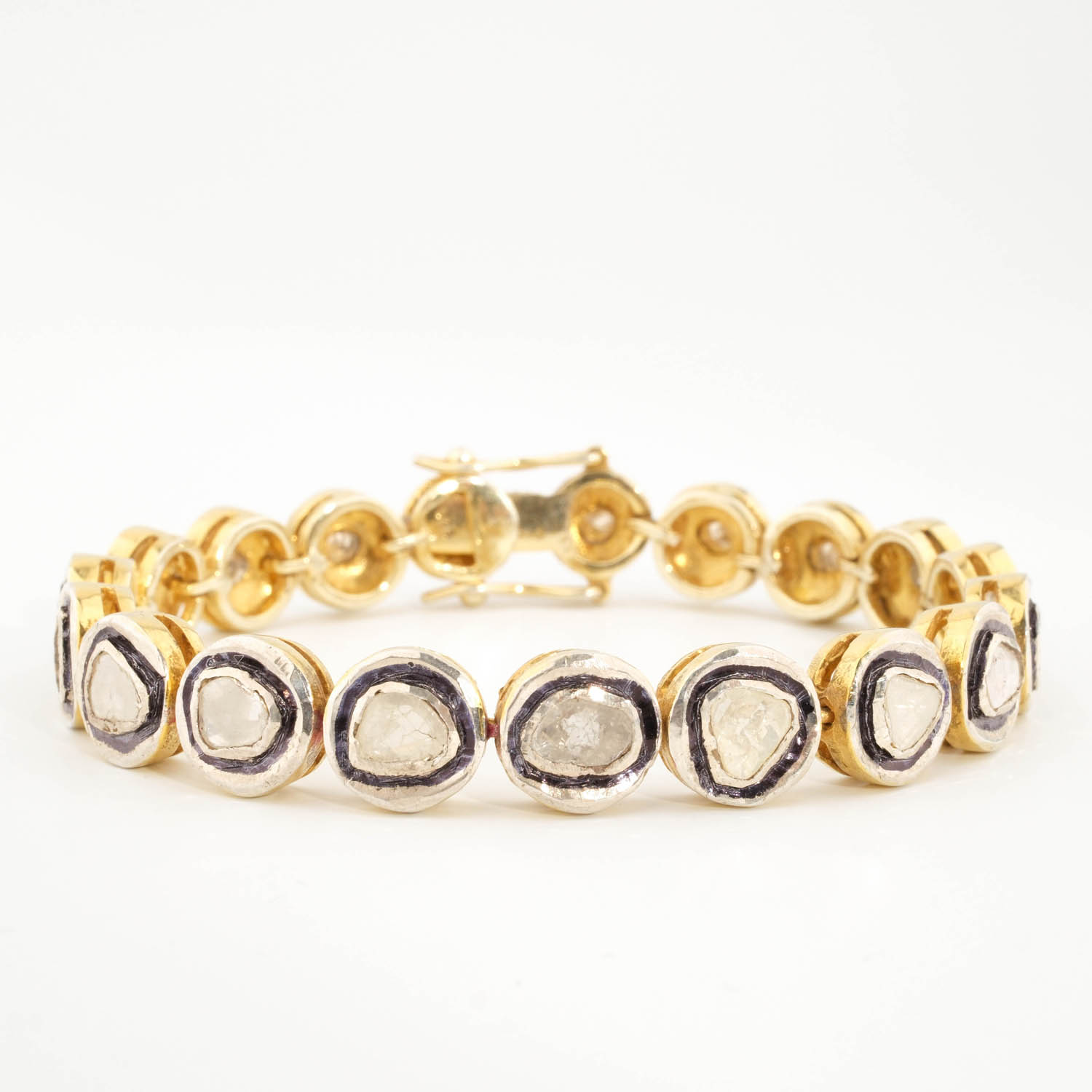 bracelet-diamant-naturel-original-argent-925-design-19cm Bracciale di design da 19cm ornato con diamanti naturali grezzi originali incastonati in argento 925.
