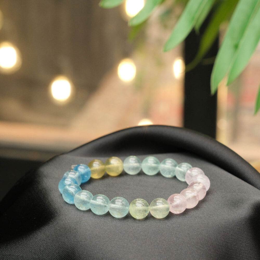 9-10mm küre kesim pastel pembe ve mavi tonlarında 7A+ kalite orijinal morganit doğal taş tasarım bileklik modeli.