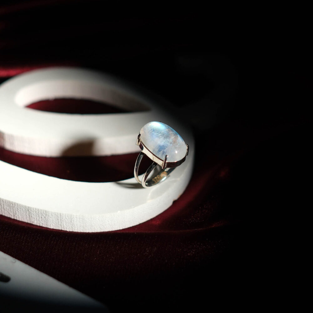 Genuine natural blue sheen moonstone oval cabochon 925 sterling silver statement ring.