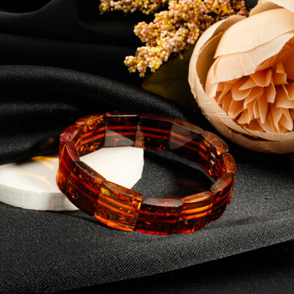 Prefinjena sertifikovana unisex narukvica od pravog prirodnog ćilibara u rolex stilu 17 cm.